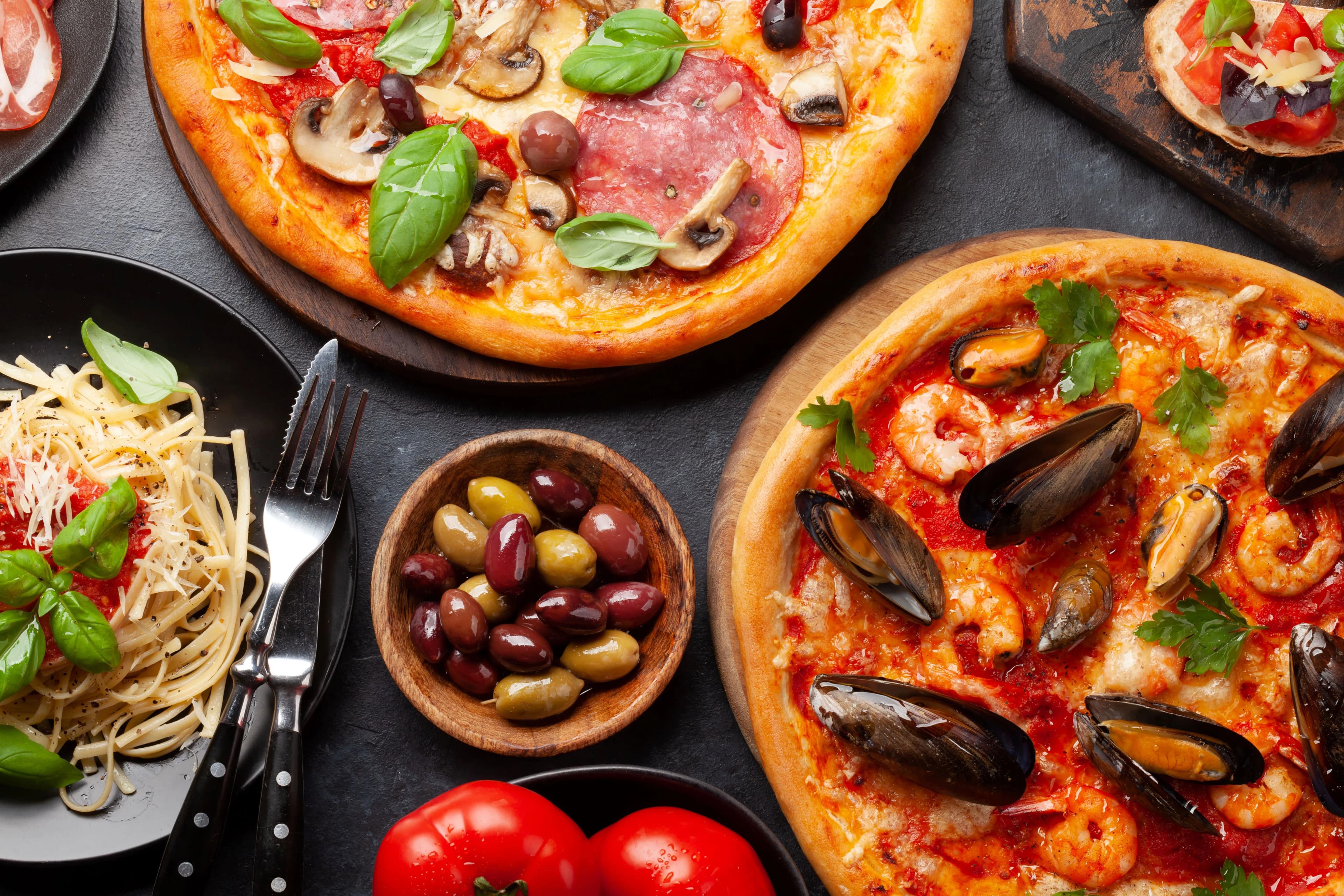 Authentische Pizza in Köln – Besuchen Sie Pino's Pizza Little Italy